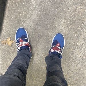 Meet your Posher, Luis